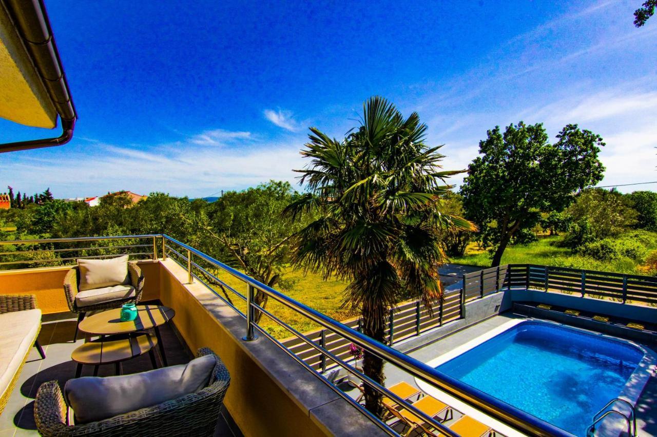 Villa Twins Sukosan With Heated Pool Eksteriør bilde