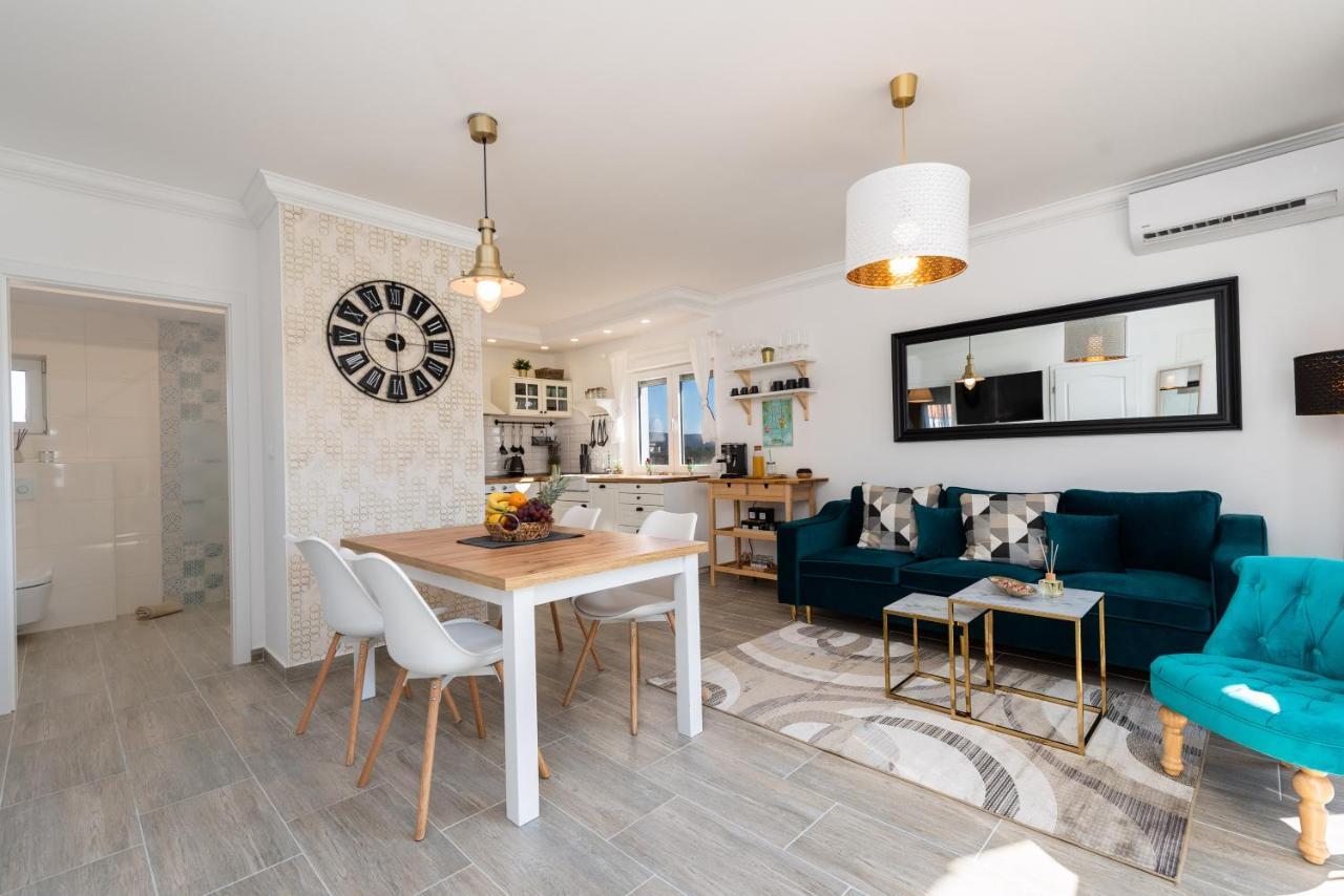 Villa Twins Sukosan With Heated Pool Eksteriør bilde